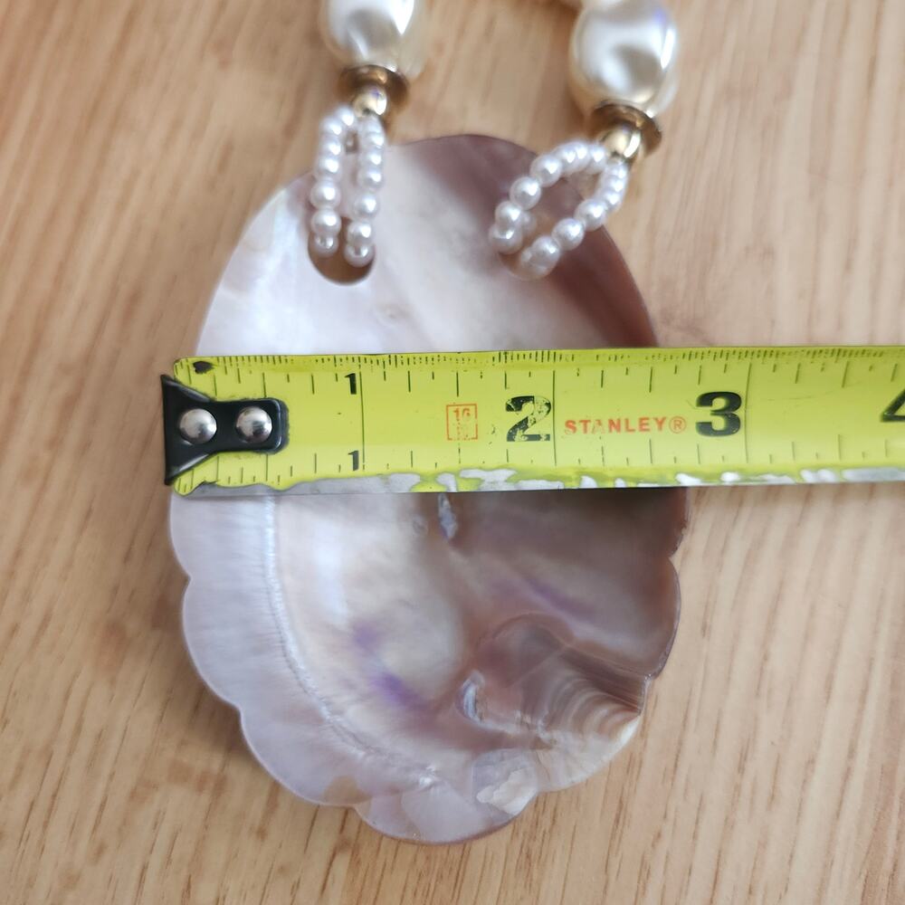 Vintage Carved Mother of Pearl Shell Pendant Necklace Beaded Boho Coastal 24in - Picture 6 of 8